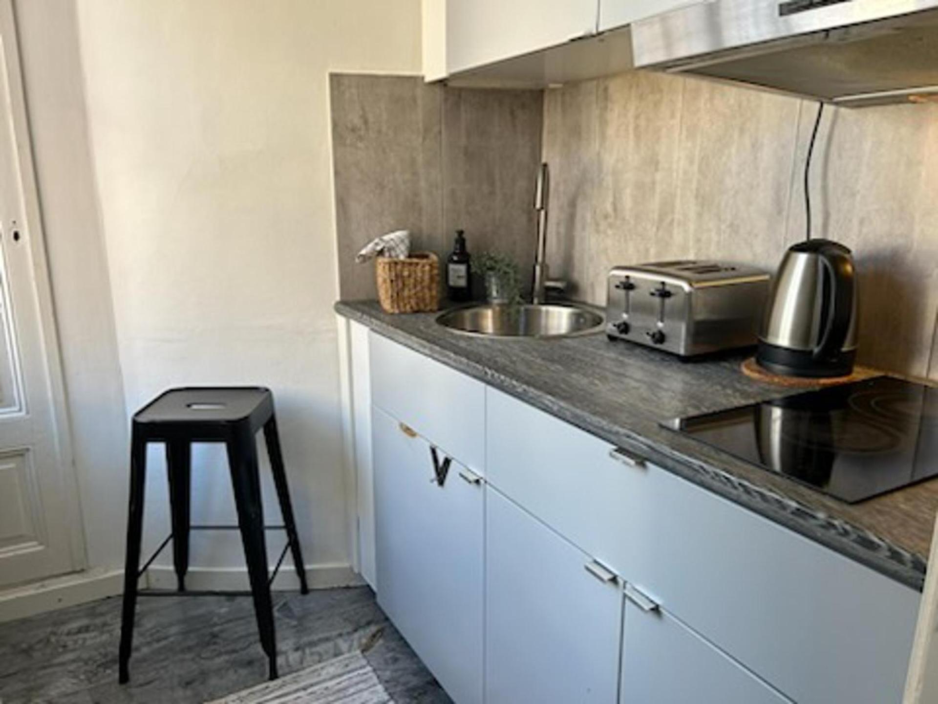 Lejlighed Loft Haven 3 Beds In A 1-bedroom Gem *